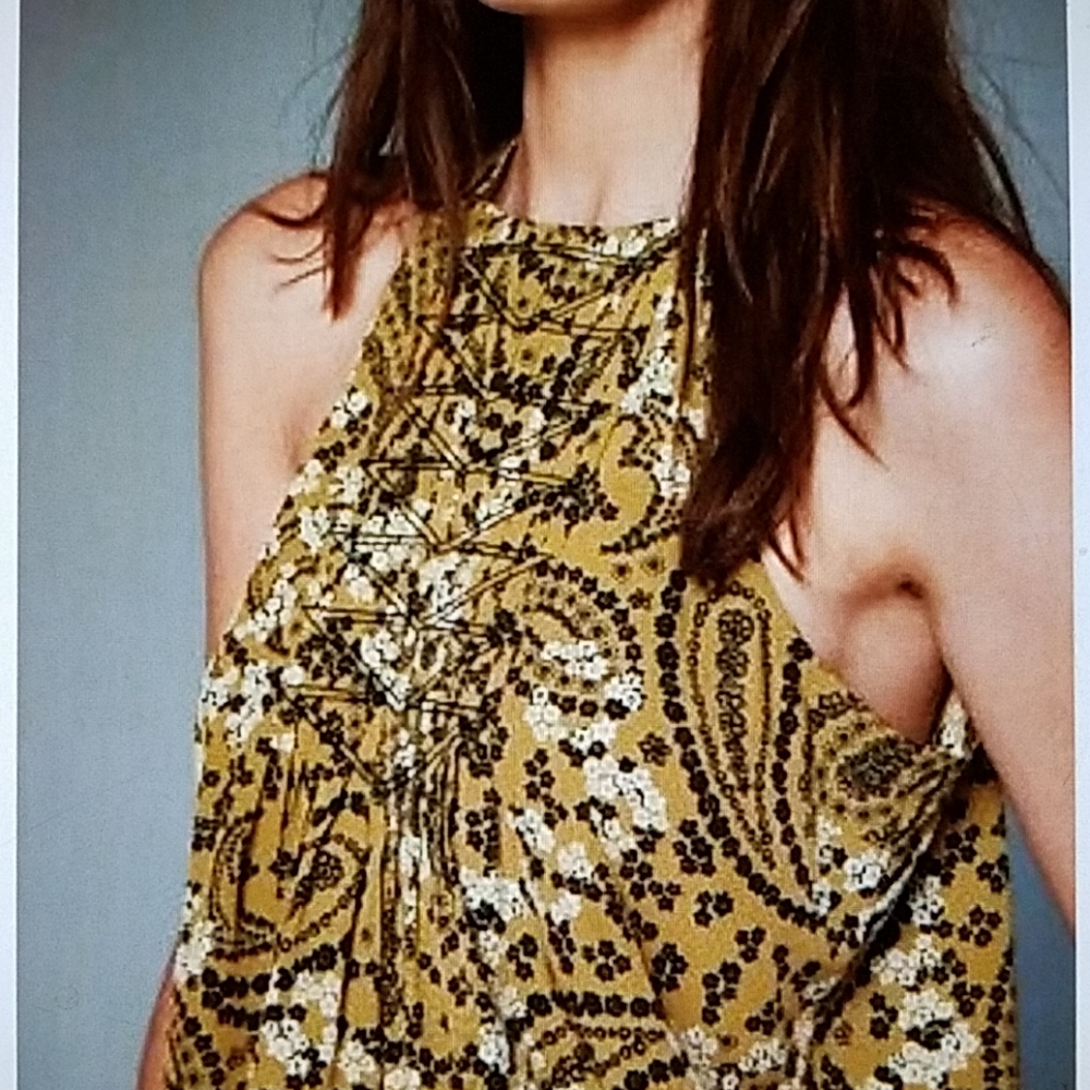 NWOT Abercrombie & Fitch Halter Top